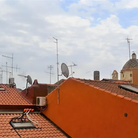 Civico46 - Old Town Apartment. Alghero